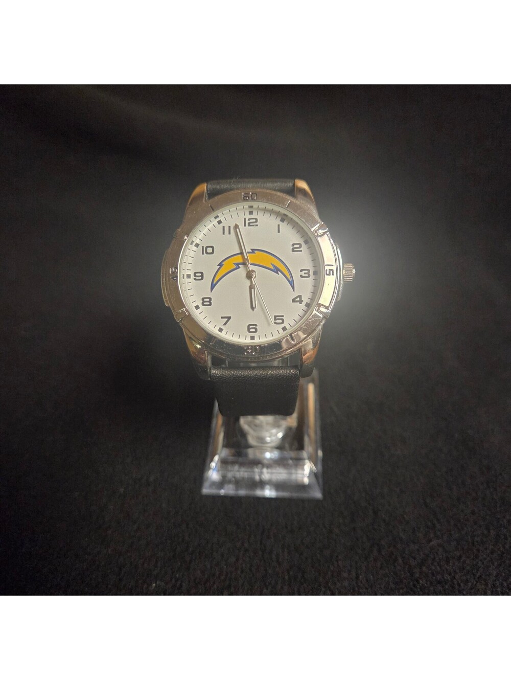 Los Angeles Chargers Logo Quartz Watch – Black Leather Strap